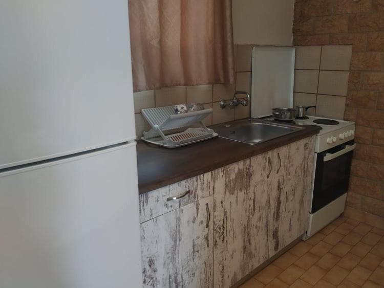 Lions 2 Studios & Apartments, Poros Island. Poros Town Ngoại thất bức ảnh