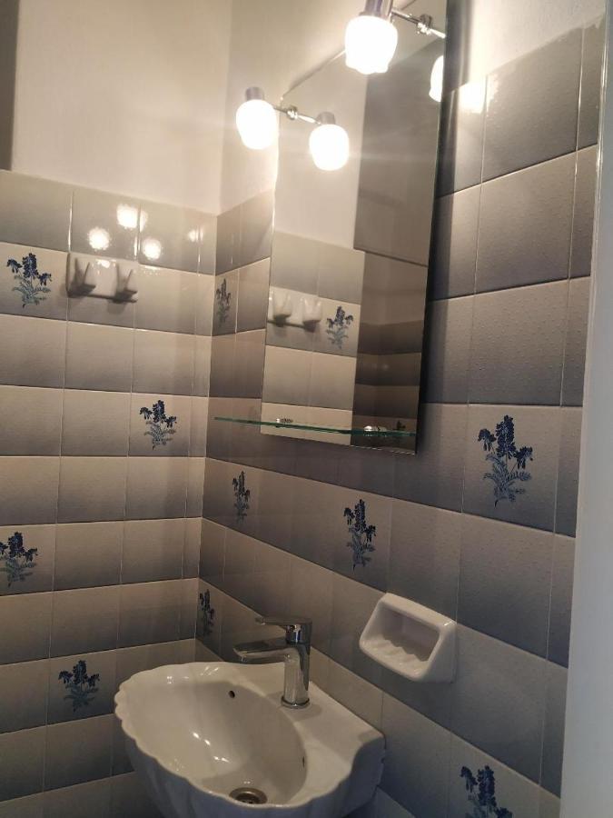 Lions 2 Studios & Apartments, Poros Island. Poros Town Ngoại thất bức ảnh
