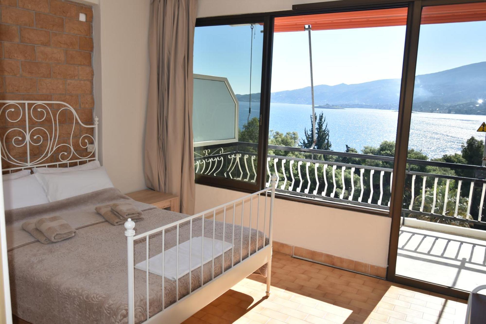Lions 2 Studios & Apartments, Poros Island. Poros Town Ngoại thất bức ảnh